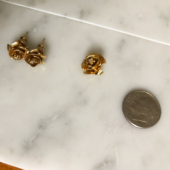 💥Super Sale💥 Vintage Gold Rose earrings and pendant with rhinestones - Picture 4 of 5